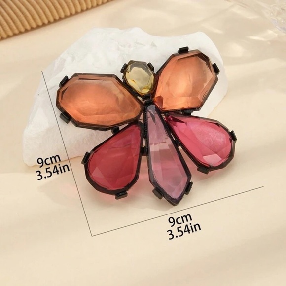 Zara Resin Butterfly Pin Brooch - Picture 3 of 4